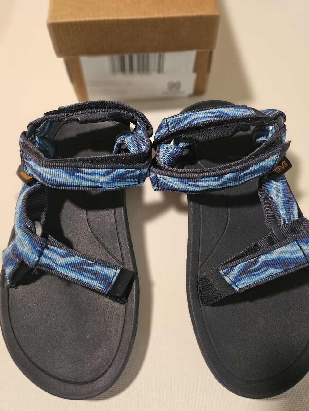 Teva Hurricane XLT2 Sandals Waves Mood Indigo Kids 2Y Open Toe